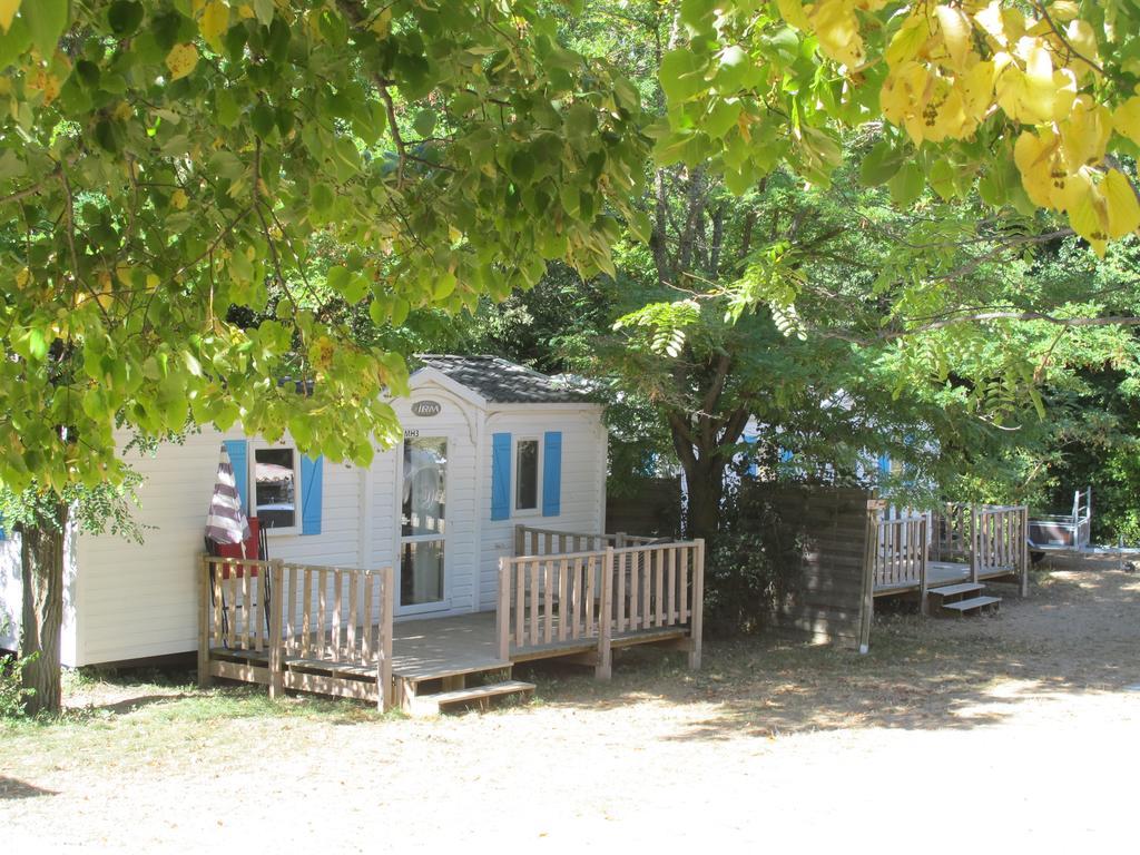 Camping La Grangeonne Еспаррон-де-Вердон Екстер'єр фото